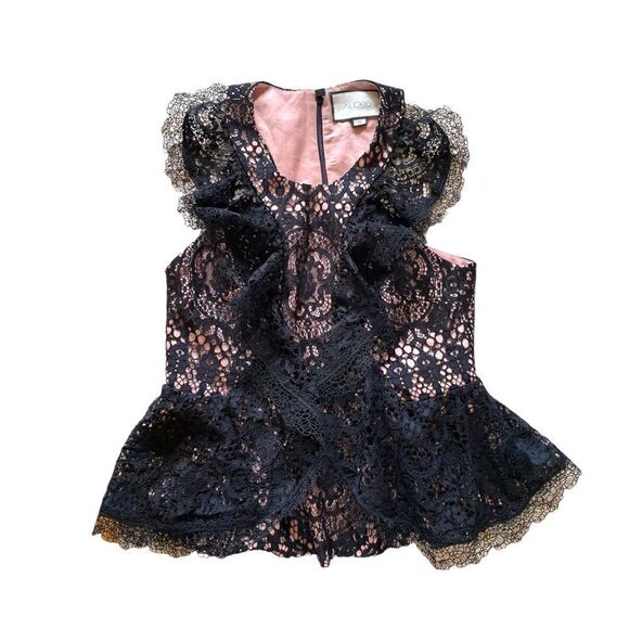 ❤️SOLD❤️ ALEXIS Ruffled Black & Mauve Lace Top |Size: Small| - Picture 5 of 10